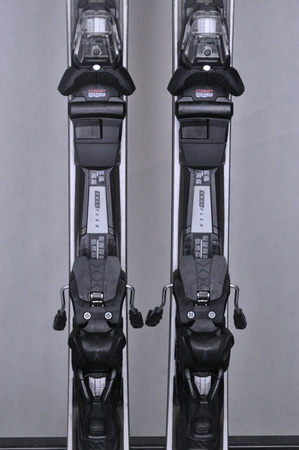 NARTY UŻYWANE STOCKLI LASER SC + MC11 24/25 156 cm NRC97