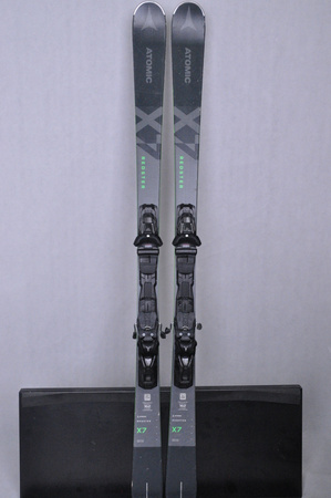 NARTY UŻYWANE ATOMIC REDSTER X7 + Atomic MI12 GW 22/23 162 cm NRC608