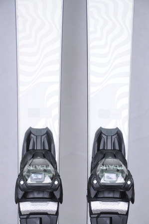 NARTY UŻYWANE VOLKL FLAIR SC 23/24 + Marker VMOTION 11 158 cm NRC297