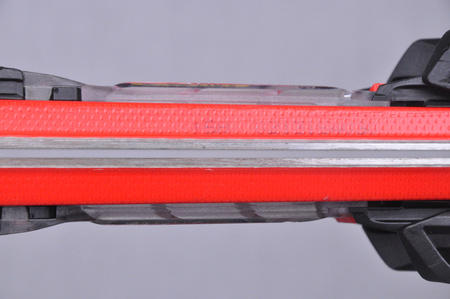 NARTY UŻYWANE VOLKL DEACON 7.2 + FTD 10 21/22 158 cm NRC1120