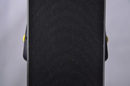 NARTY UŻYWANE VOLKL RACETIGER SC 23/24 + VMotion 12 148 cm NRC842