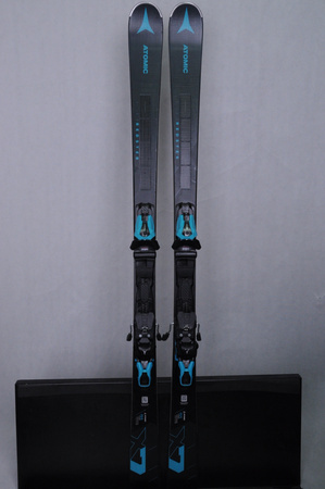 NARTY UŻYWANE ATOMIC REDSTER X7 + Atomic MI12 GW 24/25 155 cm NRC273
