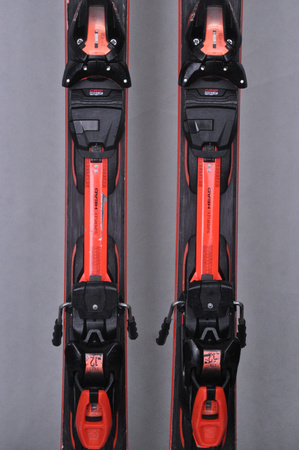NARTY UŻYWANE HEAD SUPERSHAPE ERALLY + PRD12 23/24 163 cm NRC526