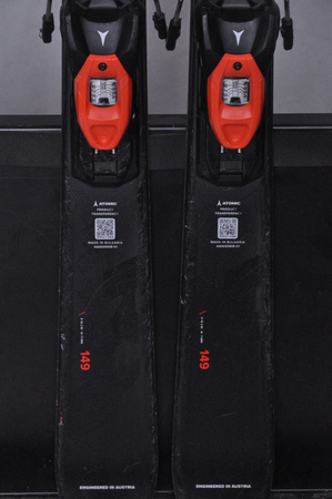 NARTY UŻYWANE ATOMIC REDSTER RX + M10 23/24 149 cm NRC1063