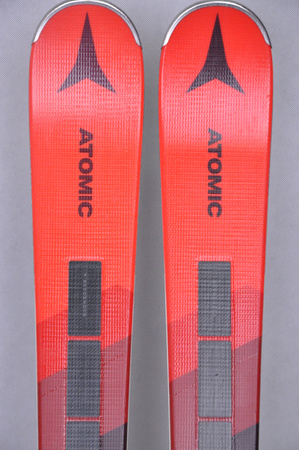 NARTY UŻYWANE ATOMIC REDSTER S8 + X12 GW 24/25 149 cm NRC147