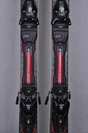 NARTY UŻYWANE HEAD SUPERSHAPE ERALLY + PRD12 24/25 170 cm NRC517