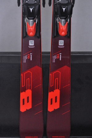 NARTY UŻYWANE ATOMIC REDSTER S8 + X12 GW 23/24 170 cm NRC143