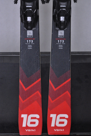 NARTY UŻYWANE VOLKL RACETIGER SRC + Motion 10 24/25 173 cm NRC232