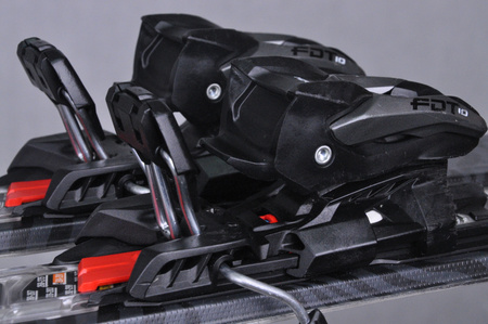 NARTY UŻYWANE VOLKL FLAIR 7.2 21/22 + FDT 10 151 cm NRC1157