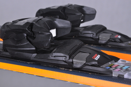 NARTY UŻYWANE BLIZZARD WCR 72 + TLT 10 24/25 153 cm NRC921