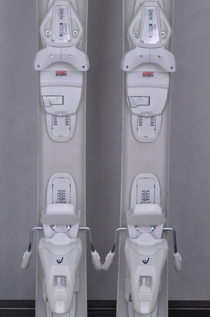 NARTY UŻYWANE HEAD PURE JOY 24/25 + JOY 9 143 cm NRC167