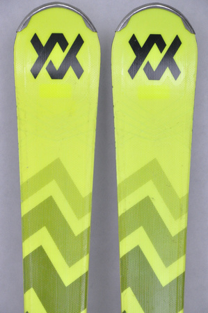 NARTY UŻYWANE VOLKL RACETIGER SC 24/25 + VMotion 12 158 cm NRC817