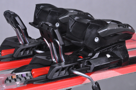 NARTY UŻYWANE VOLKL DEACON 7.2 + FTD 10 21/22 165 cm NRC1109