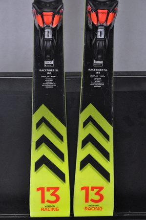 NARTY UŻYWANE VOLKL RACETIGER SL + VMotion 12 23/24 165 cm NRC639