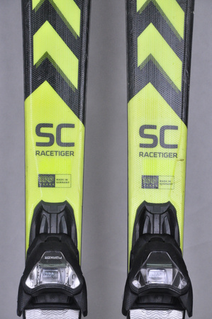 NARTY UŻYWANE VOLKL RACETIGER SC 23/24 + VMotion 12 153 cm NRC341