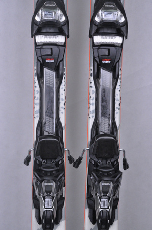 NARTY UŻYWANE VOLKL DEACON 75 + Motion 12 23/24 175 cm NRC135