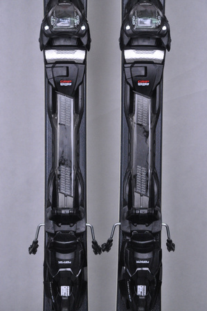 NARTY UŻYWANE VOLKL RACETIGER SRC + Motion 10 24/25 163 cm NRC214