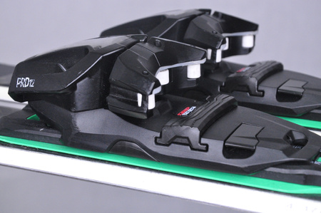 NARTY UŻYWANE HEAD SUPERSHAPE E. MAGNUM + Head PRD12 24/25 177 cm NRC537