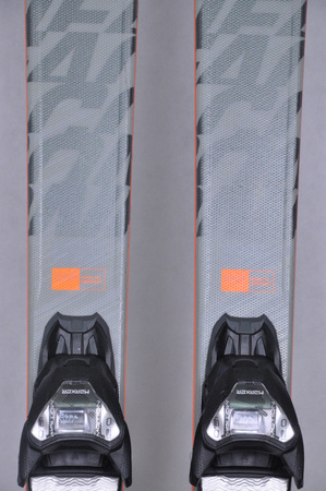 NARTY UŻYWANE VOLKL DEACON 75 + Motion 12 23/24 168 cm NRC134