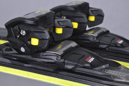 NARTY UŻYWANE VOLKL RACETIGER SC 24/25 + VMotion 12 172 cm NRC835