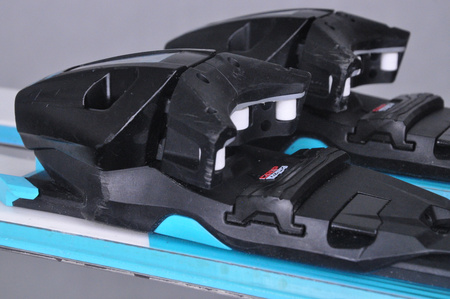 NARTY UŻYWANE HEAD WORLDCUP e.XSR + PR 11 23/24 163 cm NRC969