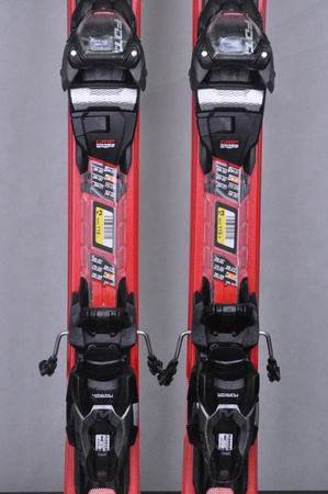 NARTY UŻYWANE VOLKL DEACON 7.2 + FTD 10 21/22 151 cm NRC1145