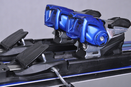 NARTY UŻYWANE SALOMON S/RACE SL 12 + Salomon Z12 23/24 170 cm NRC560