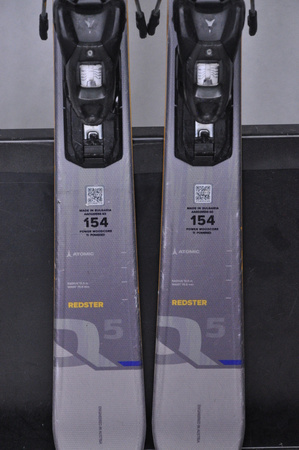 NARTY UŻYWANE REDSTER Q5 + M10 22/23 154 cm NRC588