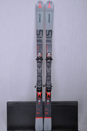 NARTY UŻYWANE ATOMIC REDSTER STI + M 12 22/23 170 cm NRC604