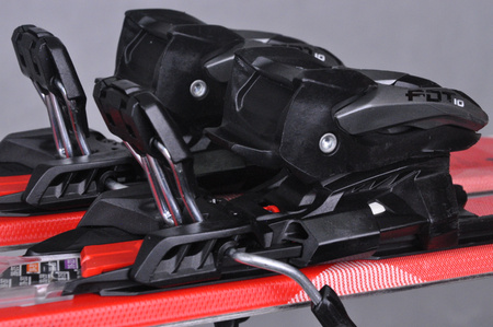 NARTY UŻYWANE VOLKL DEACON 7.2 + FTD 10 21/22 158 cm NRC1114