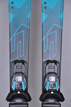 NARTY UŻYWANE ATOMIC REDSTER X5 + Atomic M10 GW 24/25 147 cm NRC306