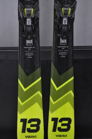 NARTY UŻYWANE VOLKL RACETIGER SC 24/25 + VMotion 12 165 cm NRC832