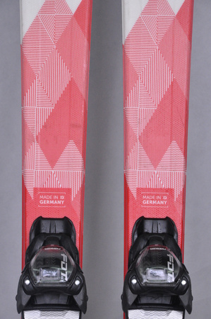 NARTY UŻYWANE VOLKL DEACON 7.2 + FTD 10 21/22 158 cm NRC1128