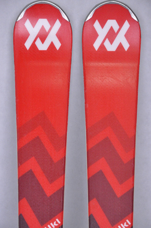 NARTY UŻYWANE VOLKL RACETIGER SRC + Motion 10 24/25 173 cm NRC230