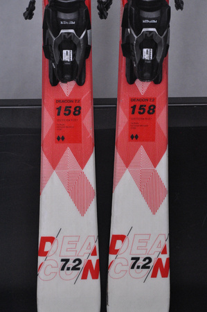 NARTY UŻYWANE VOLKL DEACON 7.2 + FTD 10 21/22 158 cm NRC1131