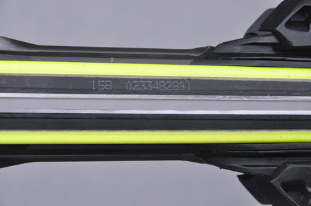 NARTY UŻYWANE VOLKL RACETIGER SC 23/24 + VMotion 12 158 cm NRC344