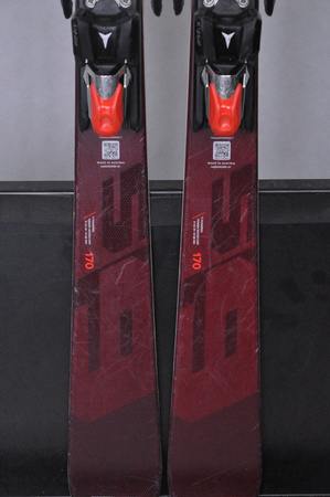 NARTY UŻYWANE ATOMIC REDSTER S9 + X12 GW 24/25 170 cm NRC690