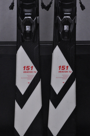 NARTY UŻYWANE VOLKL DEACON 7.2 + FTD 10 23/24 151 cm NRC1198
