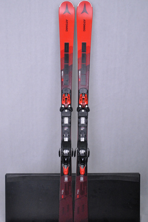 NARTY UŻYWANE ATOMIC REDSTER S8 + X12 GW 23/24 156 cm NRC681