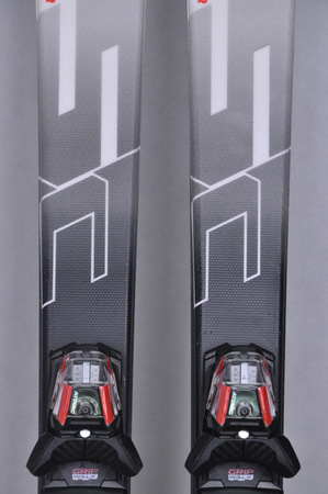 NARTY UŻYWANE ATOMIC REDSTER SC + M10 23/24 175 cm NRC494