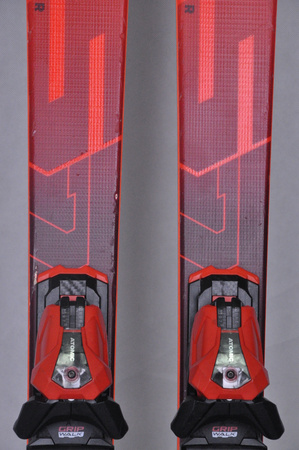 NARTY UŻYWANE ATOMIC REDSTER S7 + M12 GW 23/24 156 cm NRC719