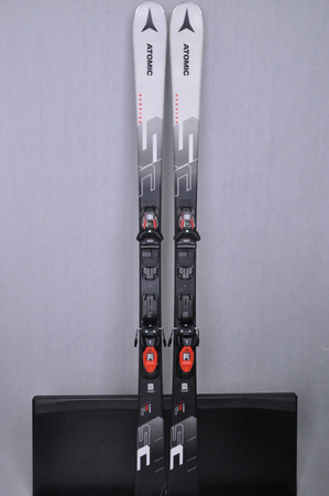 NARTY UŻYWANE ATOMIC REDSTER SC + M10 23/24 175 cm NRC500