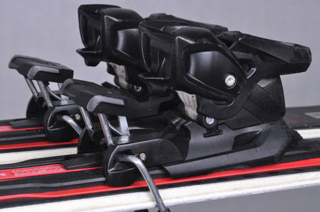 NARTY UŻYWANE HEAD SUPERSHAPE ERALLY + PRD12 24/25 177 cm NRC523