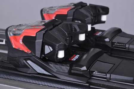 NARTY UŻYWANE ATOMIC REDSTER SC + M10 23/24 175 cm NRC495