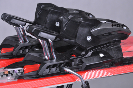 NARTY UŻYWANE VOLKL DEACON 7.2 + FTD 10 21/22 172 cm NRC1094