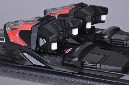 NARTY UŻYWANE ATOMIC REDSTER SC + M10 23/24 175 cm NRC493