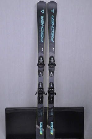 NARTY UŻYWANE FISCHER RC4 PWR 23/24 + RS10 160 cm NRC784