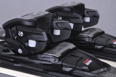 NARTY UŻYWANE VOLKL RACETIGER SC 23/24 + VMotion 12 165 cm NRC829