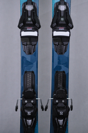 NARTY UŻYWANE STOCKLI MONTERO AS + Salomon Strive 11 24/25 160 cm NRC68