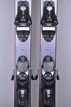 NARTY UŻYWANE ATOMIC MAVERICK 88 Ti + Strive 13 22/23 161 cm NRC598